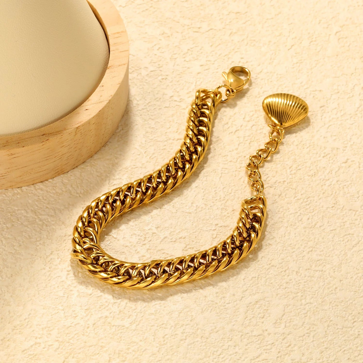 Gold Cuban Chain Bracelet with Shell Charm