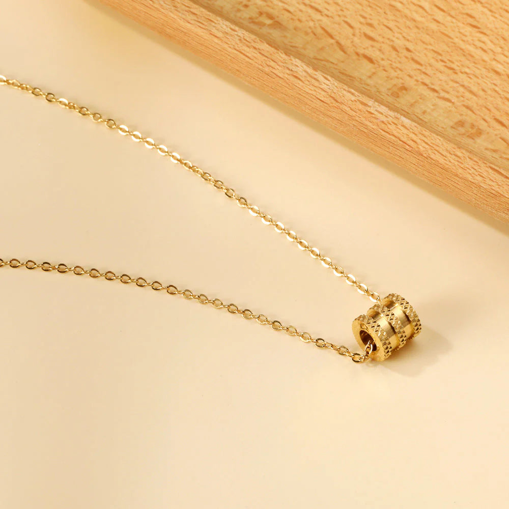 Pavé Barrel Lariat Necklace