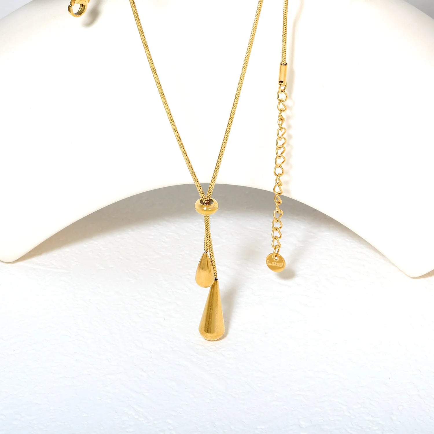 Double Teardrop Lariat Snake Chain Necklace